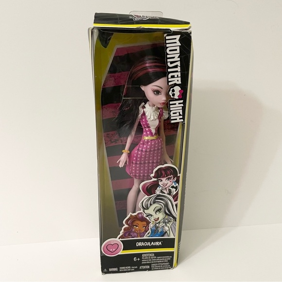 Monster High Draculaura Doll Damaged Box - Picture 1 of 16